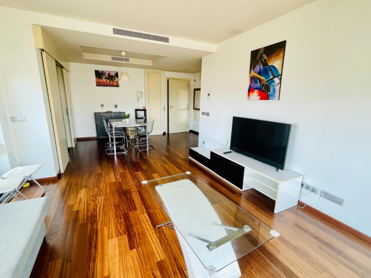 Forum De Barcelona Sea View Apartment With Garage Parking Sant Adrià de Besòs Kültér fotó